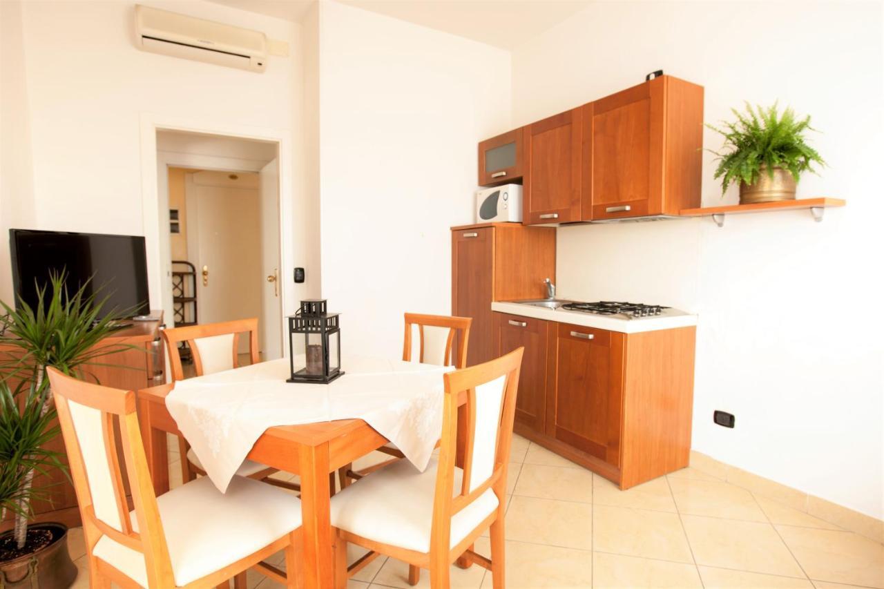 Residence Fellini Rimini Exterior photo