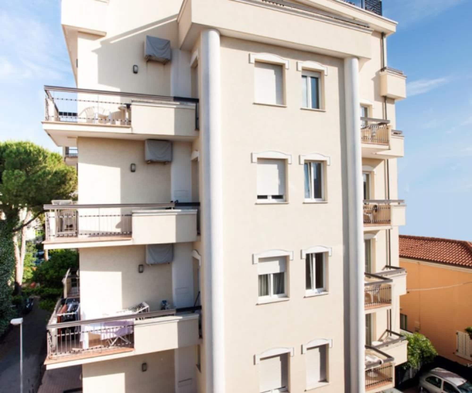 Residence Fellini Rimini Exterior photo